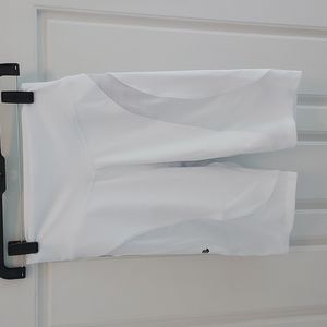 Womens size Small Avi tech shorts white brand engineered life